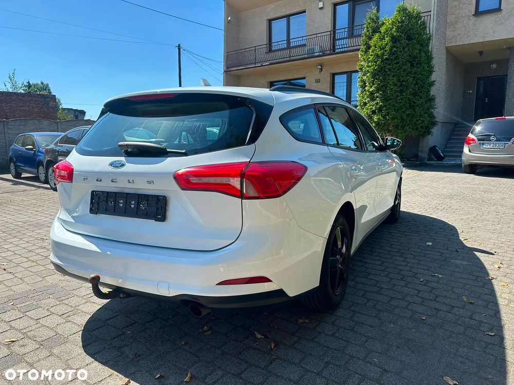 Ford Focus 1.0 EcoBoost 99g Edition Start - 6