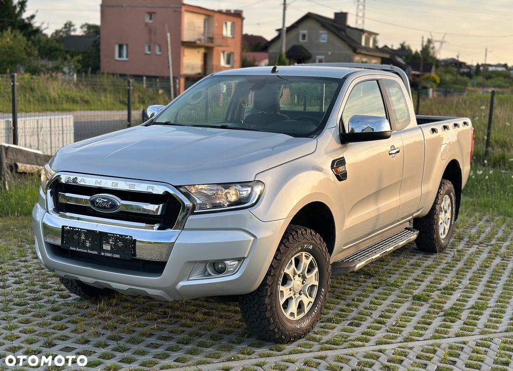 Ford Ranger XLT - 16