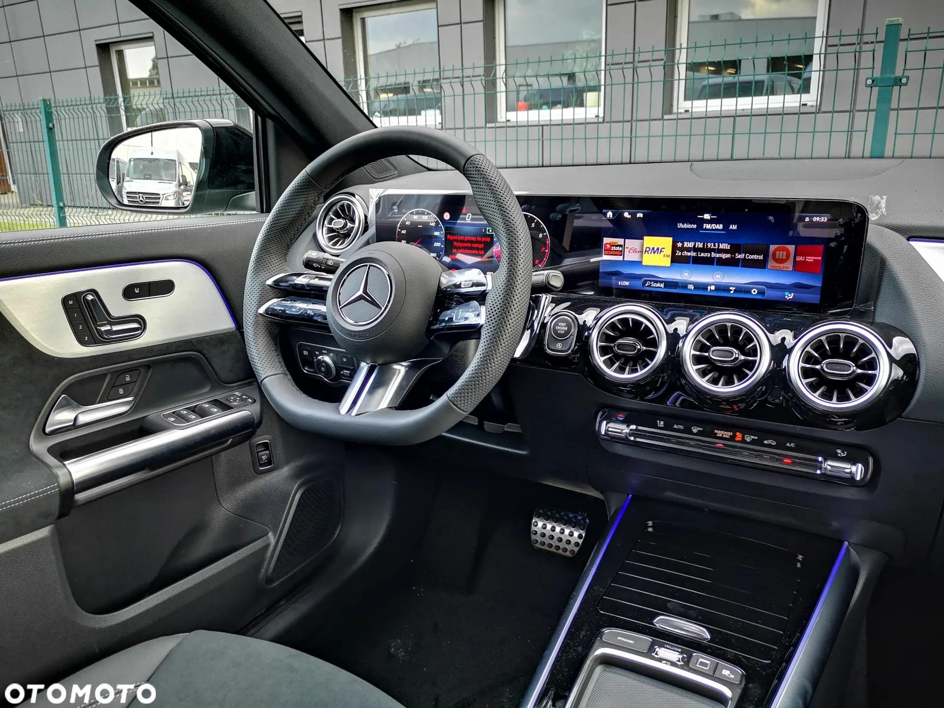 Mercedes-Benz GLA 200 AMG Line - 14