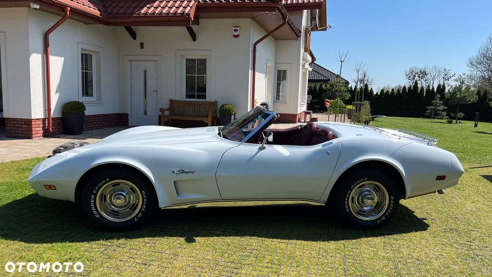 Chevrolet Corvette - 30