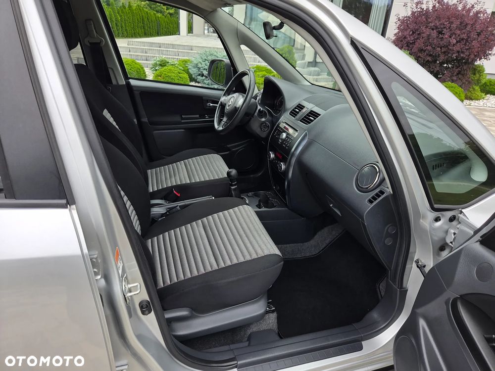 Suzuki SX4 1.6 VVT Streetline 4x2 Club - 21