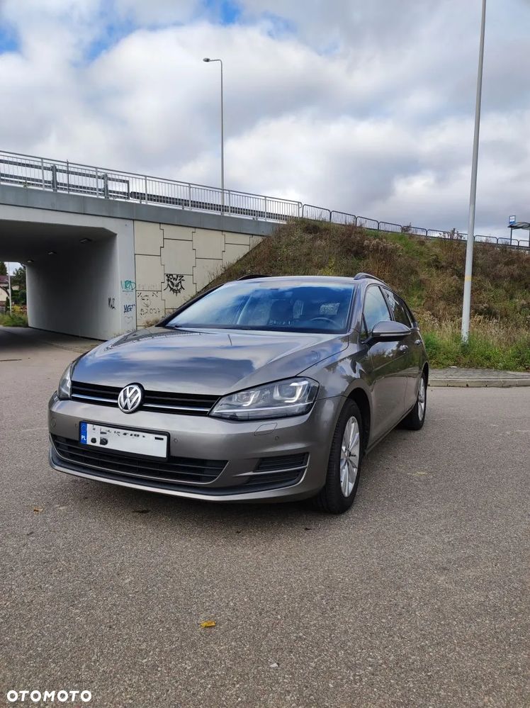 Volkswagen Golf 1.4 TSI BMT Comfortline - 1