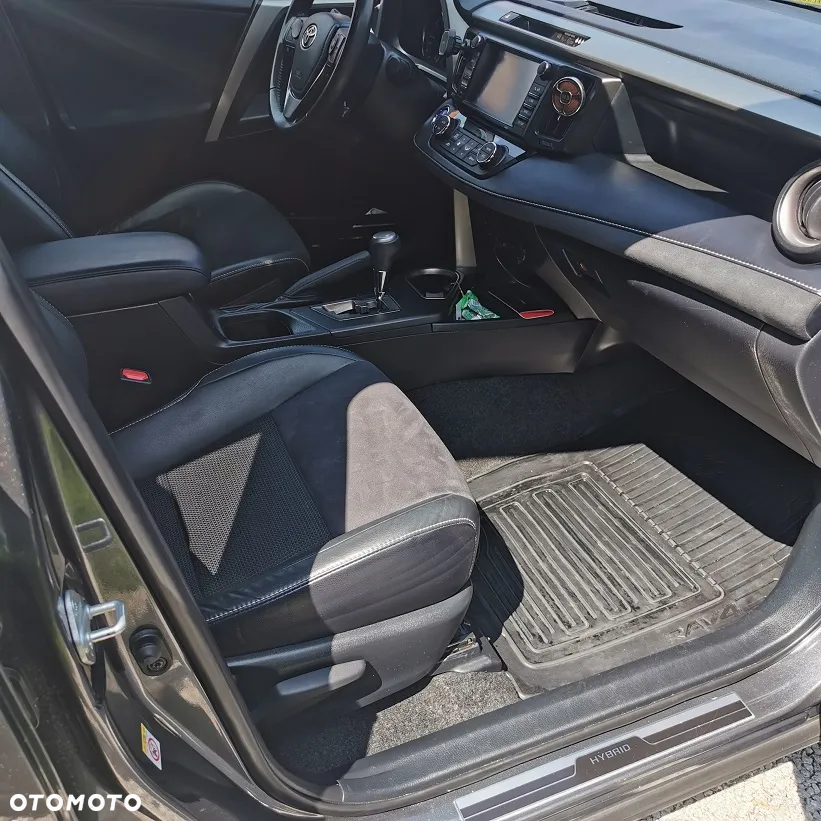 Toyota RAV4 - 27
