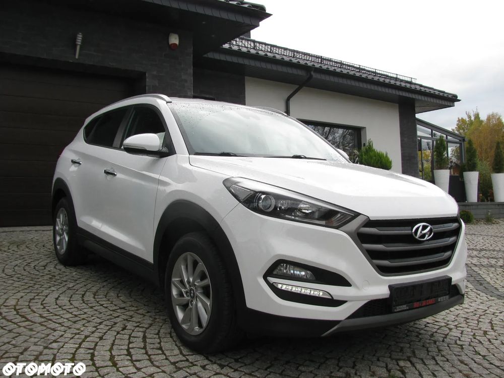 Hyundai Tucson 1.6 GDI BlueDrive Style 2WD - 1
