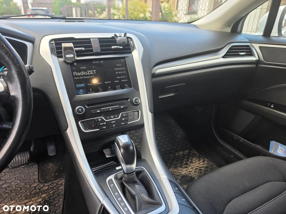 Ford Mondeo 2.0 TDCi Trend PowerShift - 12