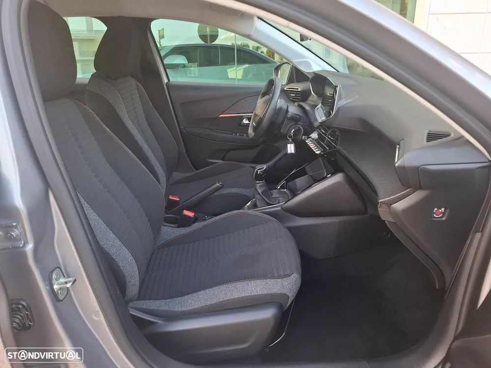 Peugeot 208 1.2 PureTech Active Pack - 42