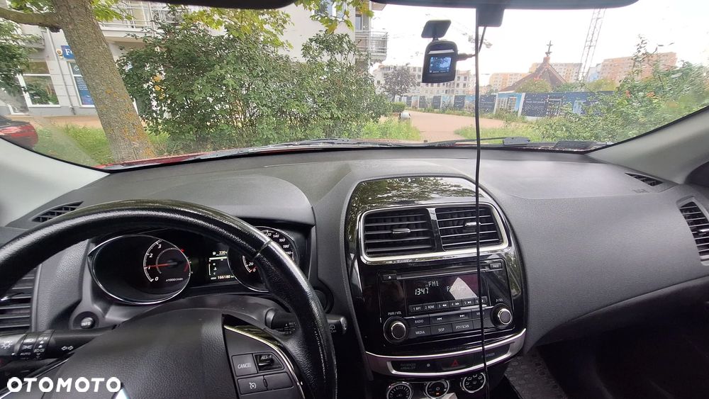 Mitsubishi ASX - 3