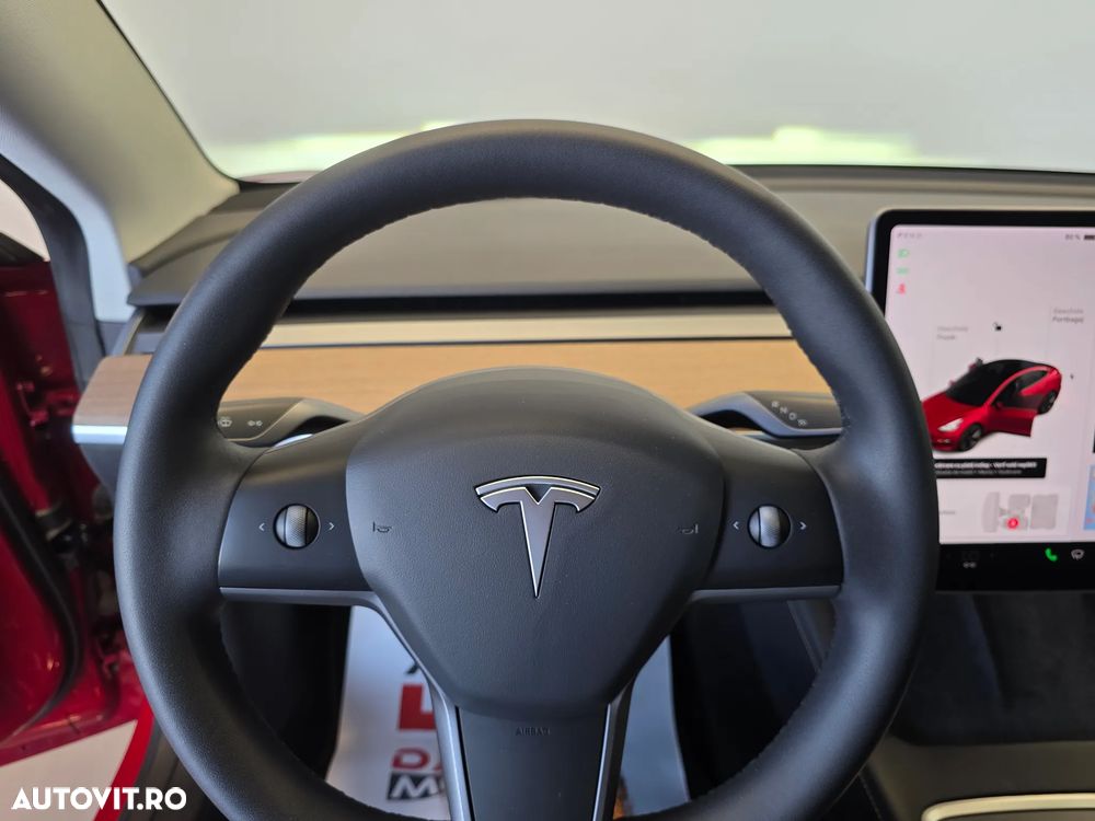Tesla Model 3 Langstreckenbatterie Allradantrieb Dual Motor - 20