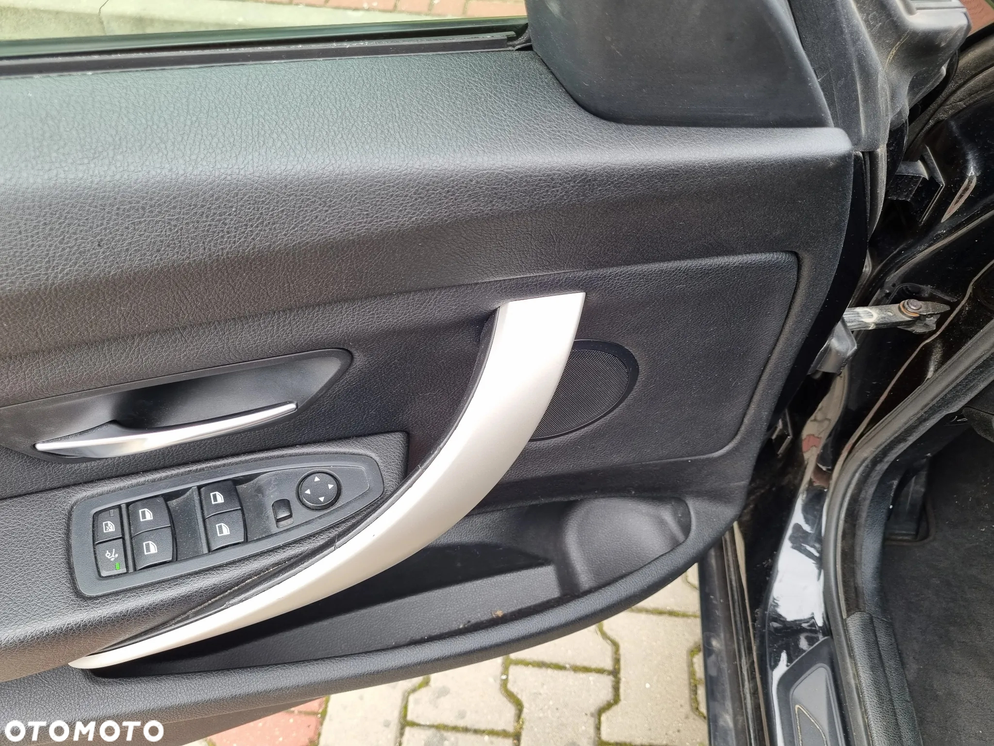 BMW Seria 3 - 16