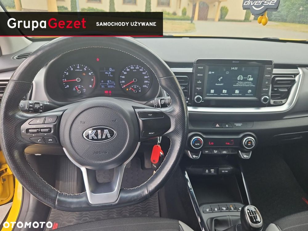 Kia Stonic 1.4 L - 13