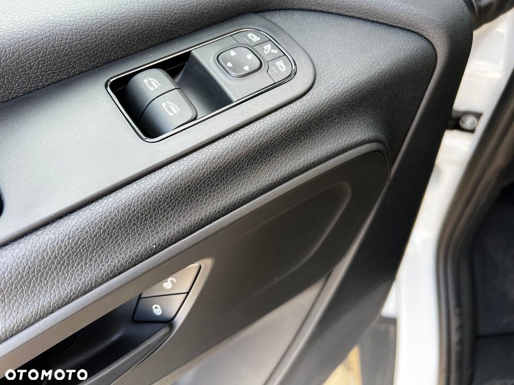 Mercedes-Benz Sprinter 319 CDI KA OM654 - 14