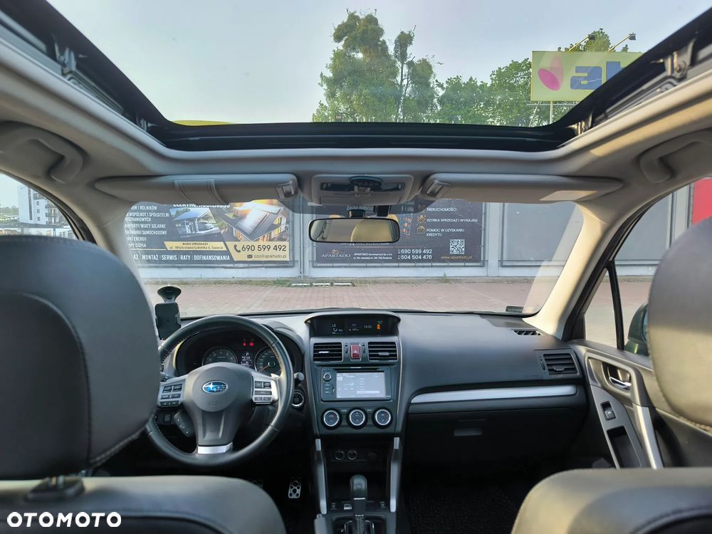 Subaru Forester 2.0XT Platinum Lineartronic - 16