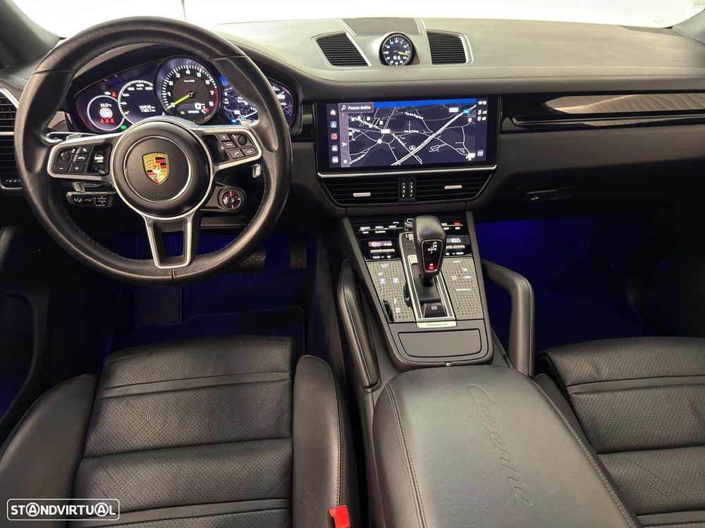 Porsche Cayenne Coupé E-Hybrid - 22