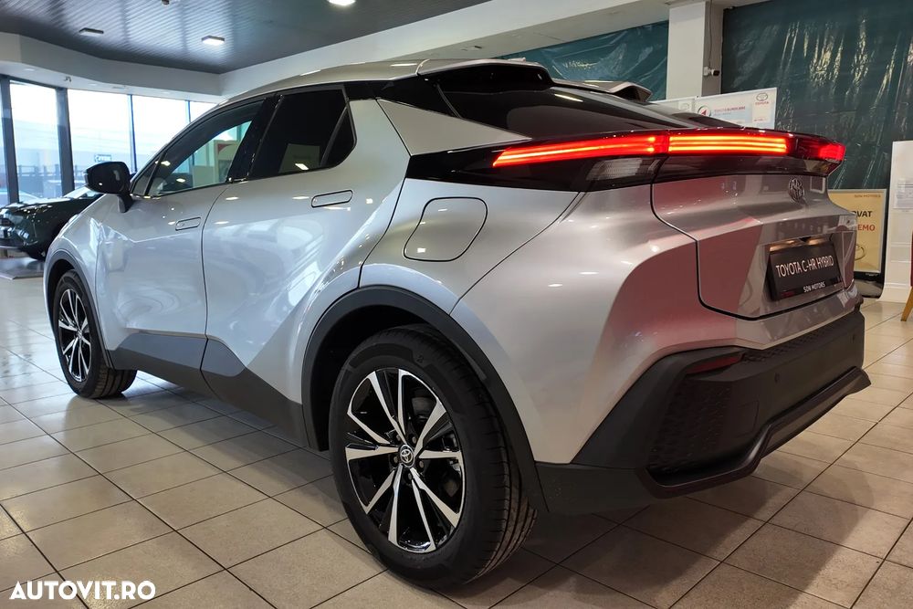 Toyota C-HR 1.8 HEV 140 CP 4x2 CVT Dynamic - 6