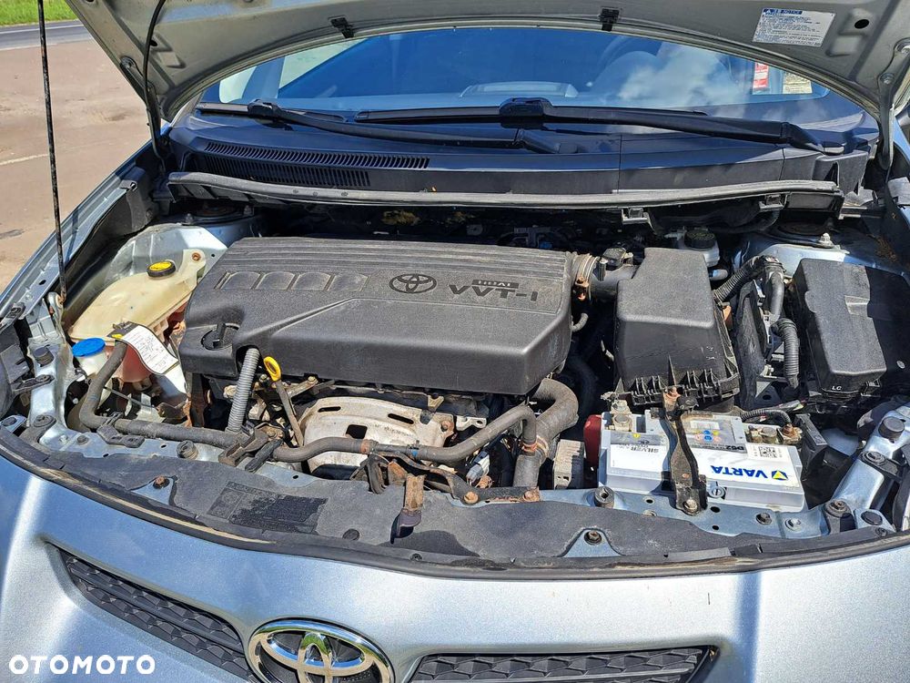 Toyota Auris - 16