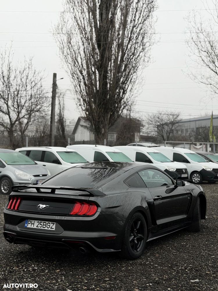 Ford Mustang 2.3 EcoBoost - 6