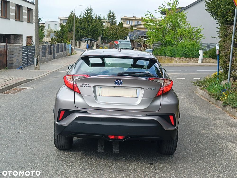 Toyota C-HR Style - 21