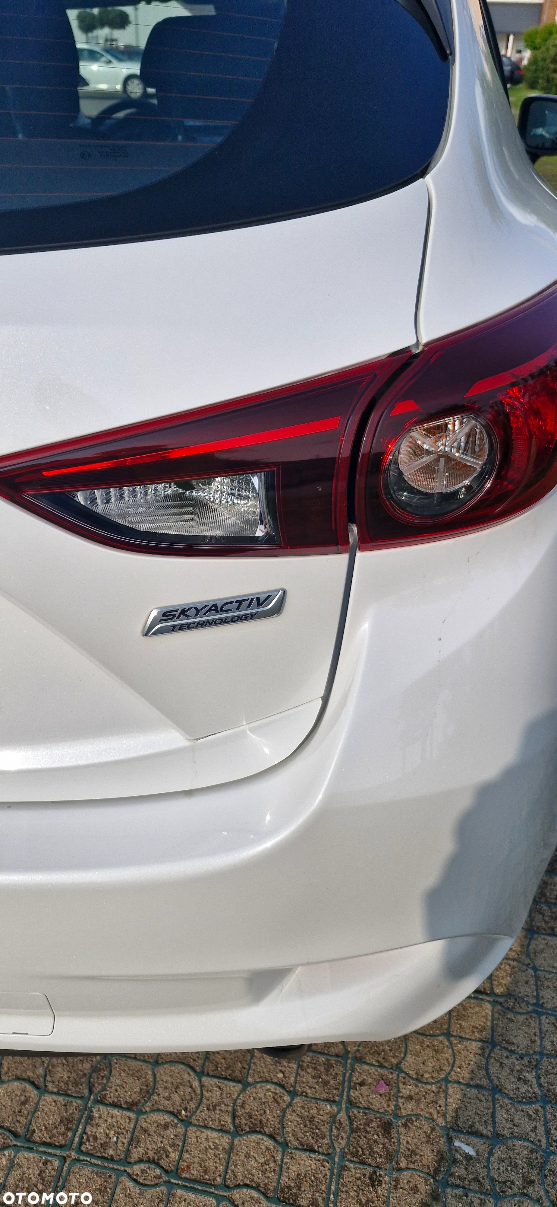 Mazda 3 - 4