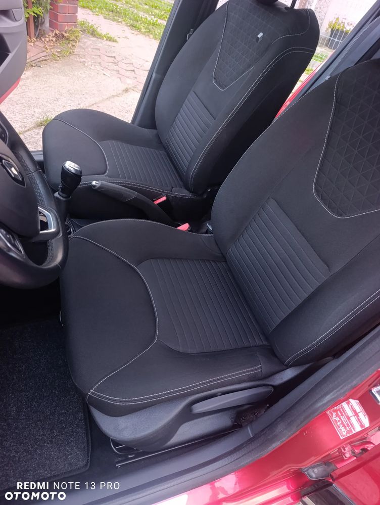 Renault Clio 1.2 16V 75 LIMITED 2018 - 26