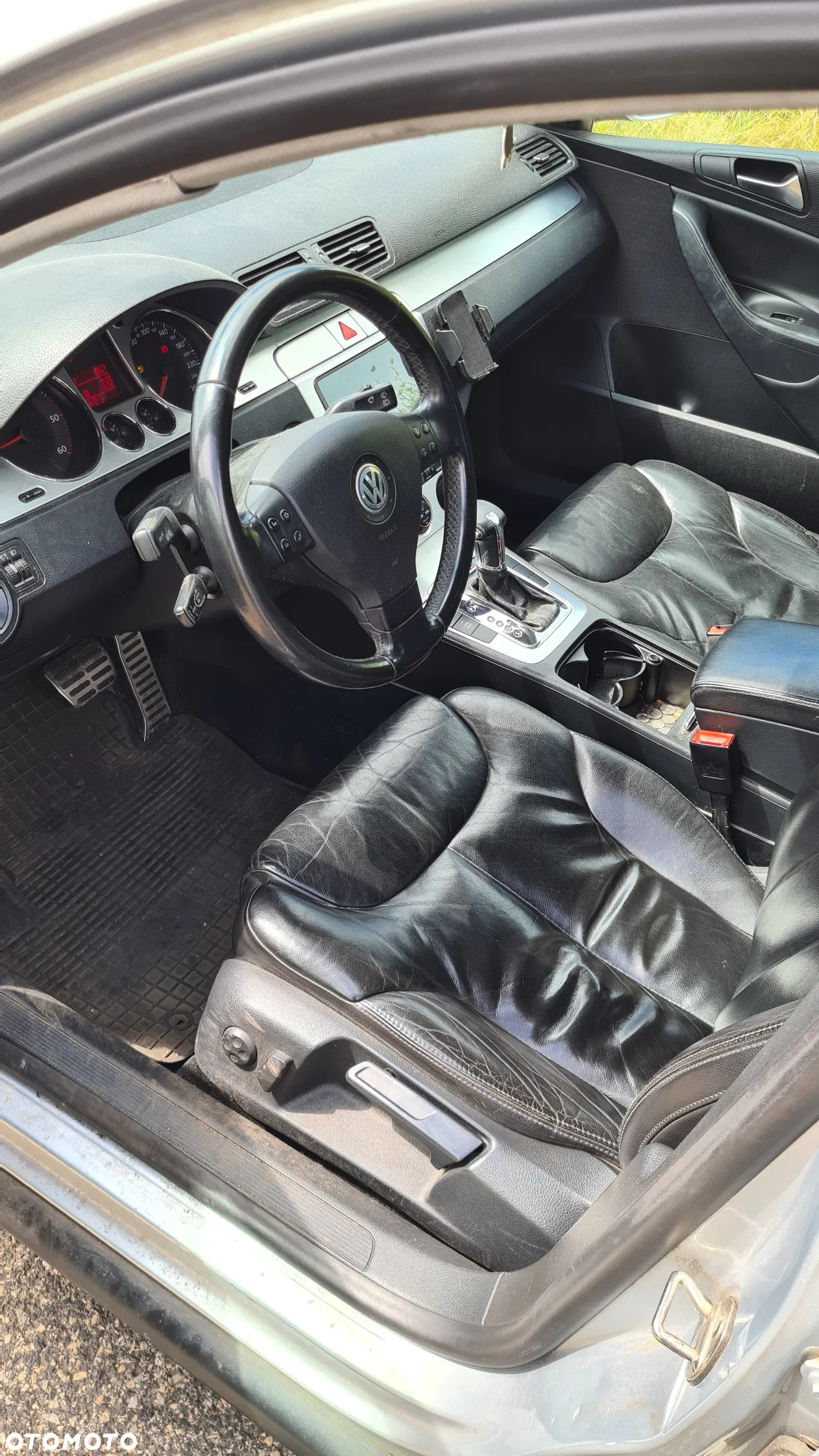 Volkswagen Passat 2.0 TDI Comfortline DSG - 9