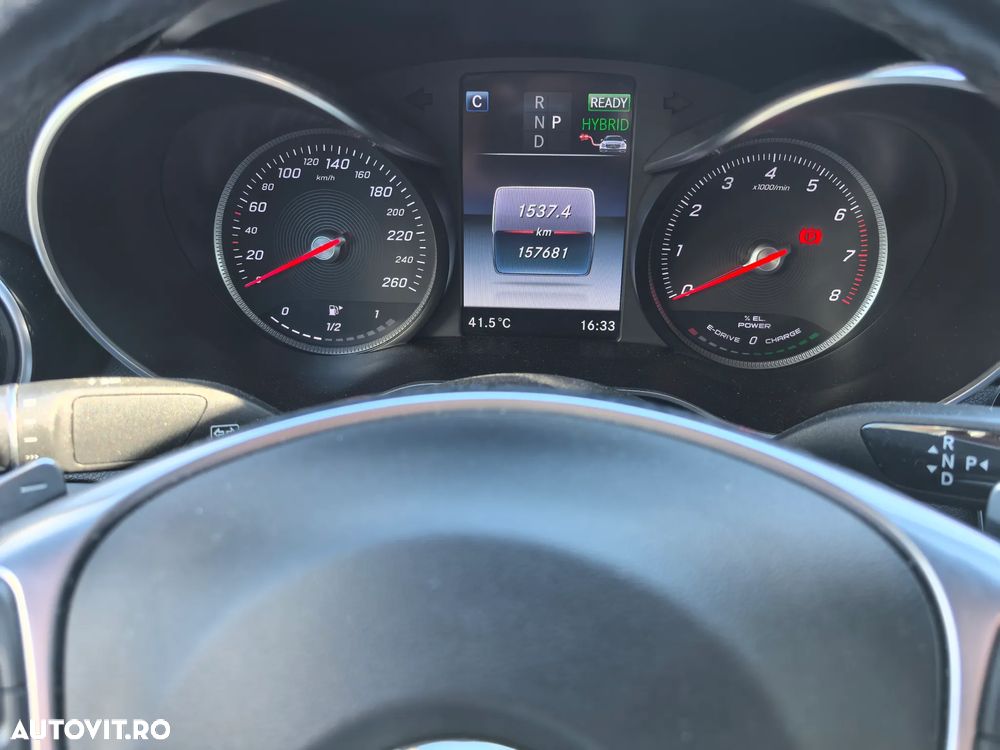 Mercedes-Benz GLC Coupe 300 e 4Matic 9G-TRONIC AMG Line - 15