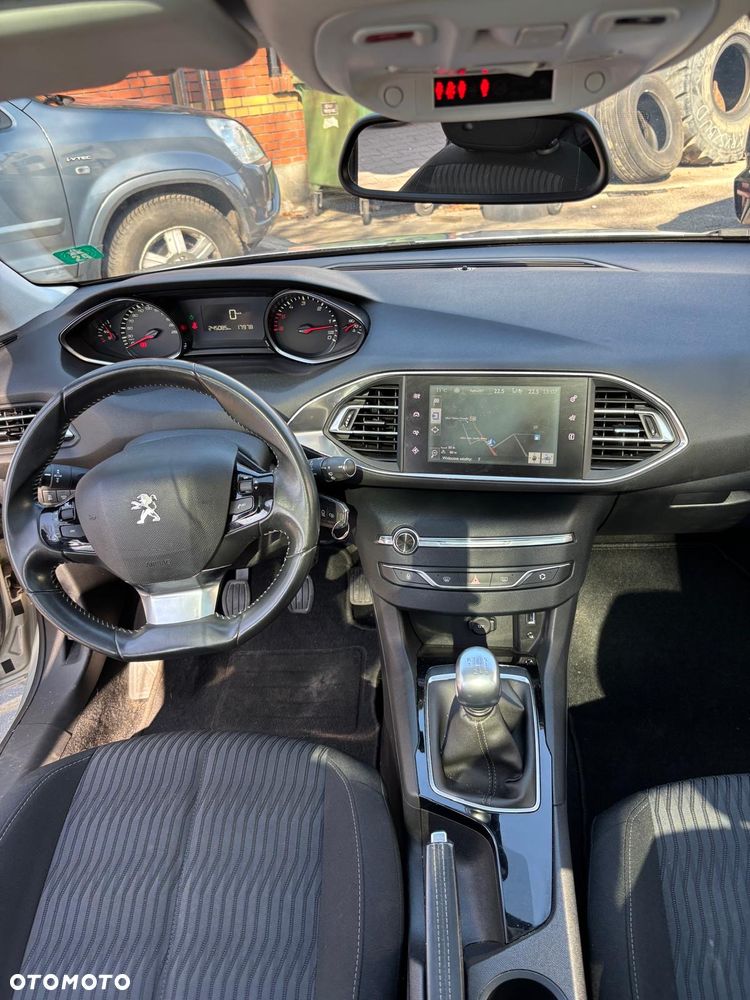 Peugeot 308 BlueHDi FAP 120 Stop & Start Active - 9