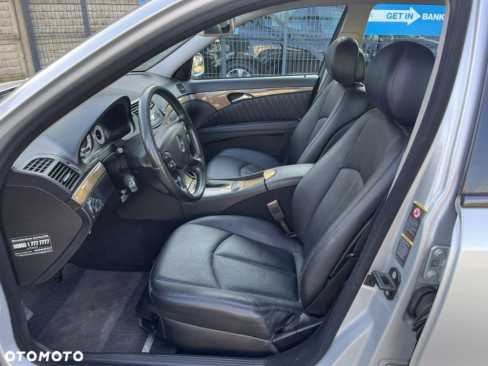 Mercedes-Benz Klasa E 280 CDI 4-Matic Avantgarde - 16