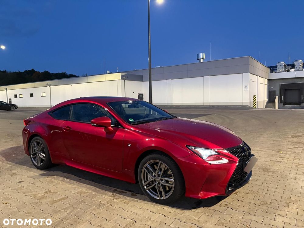 Lexus RC