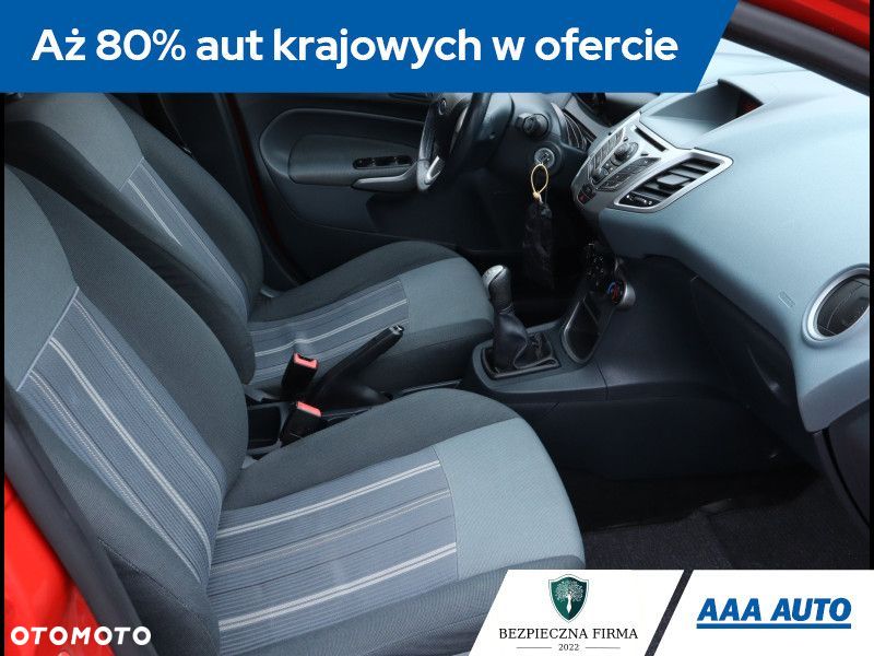 Ford Fiesta - 10