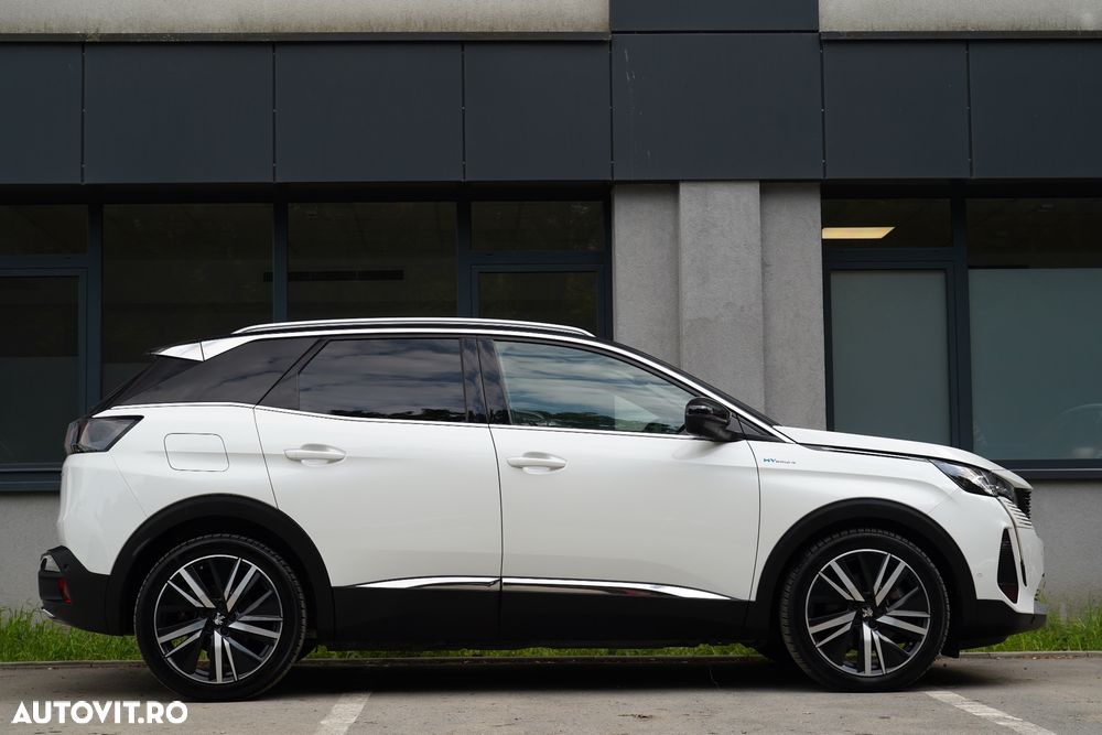 Peugeot 3008 PHEV 300 EAT8 4X4 Allure Pack - 26