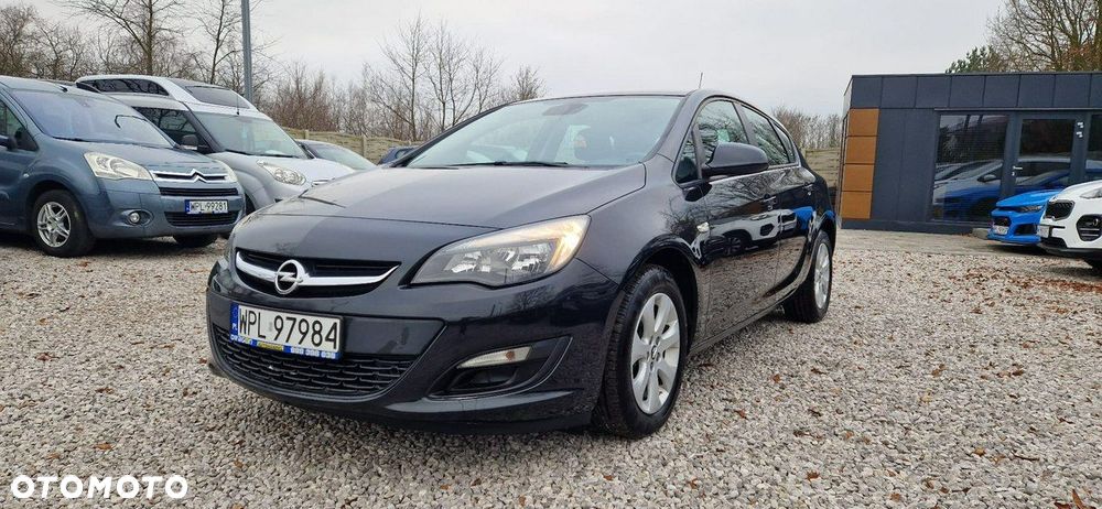 Opel Astra - 2