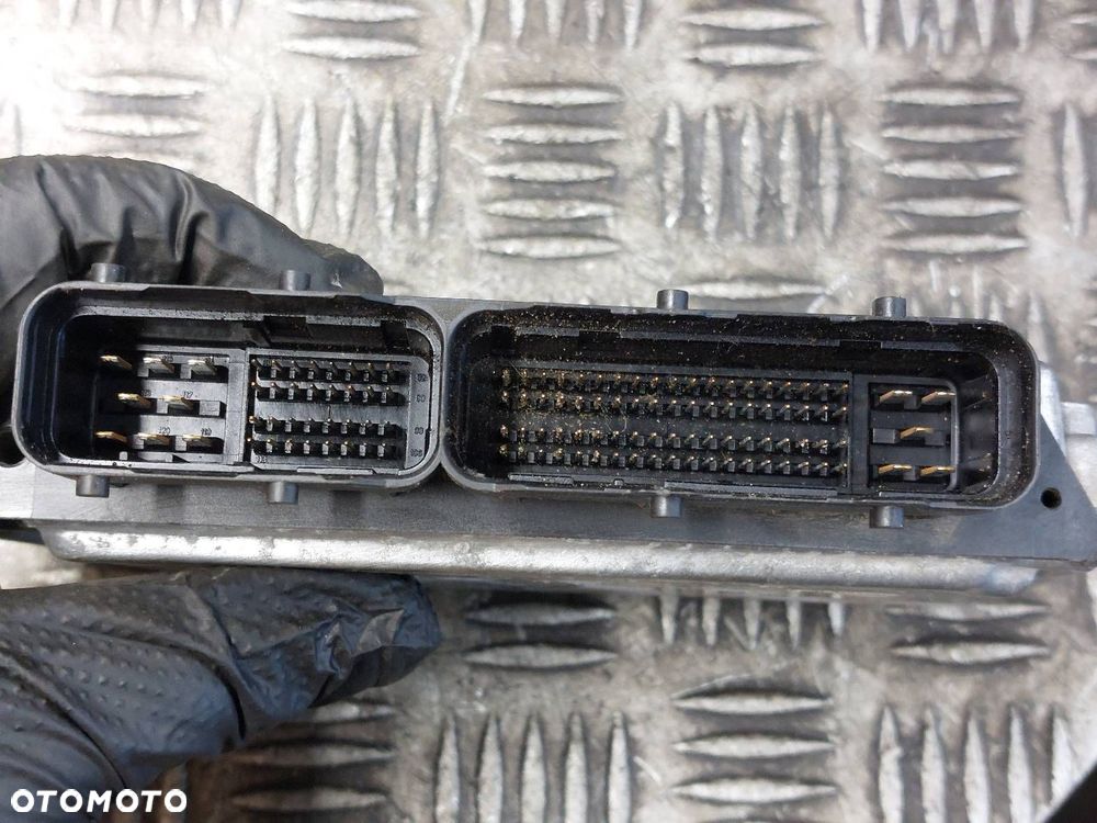 ZESTAW STARTOWY TOYOTA YARIS II 1.0 12V 89661-0D270 0261208841 - 3