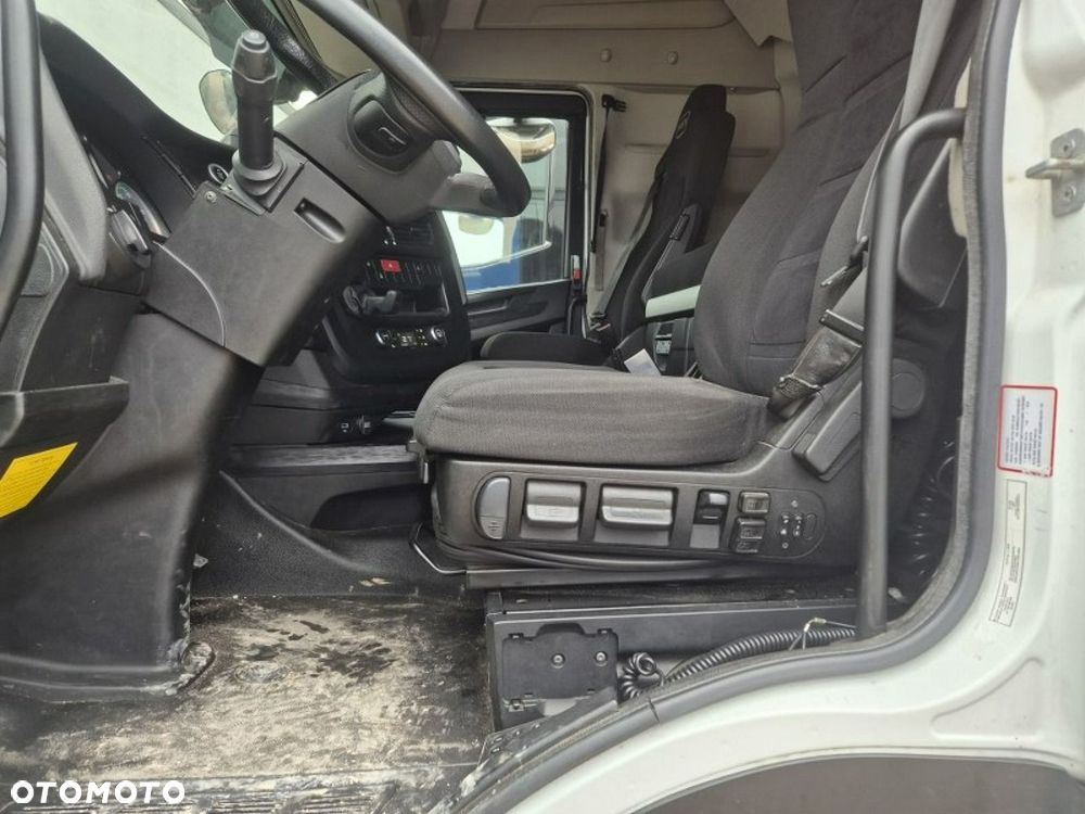 Iveco As440St/p - 9