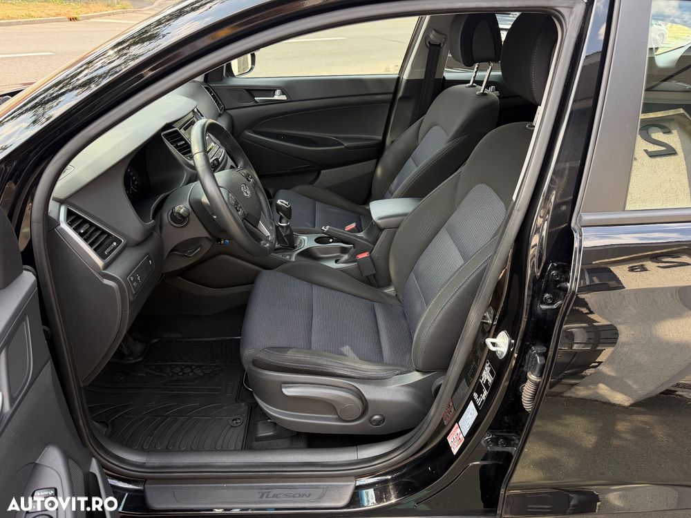 Hyundai Tucson blue 1.7 CRDi 2WD Trend - 13