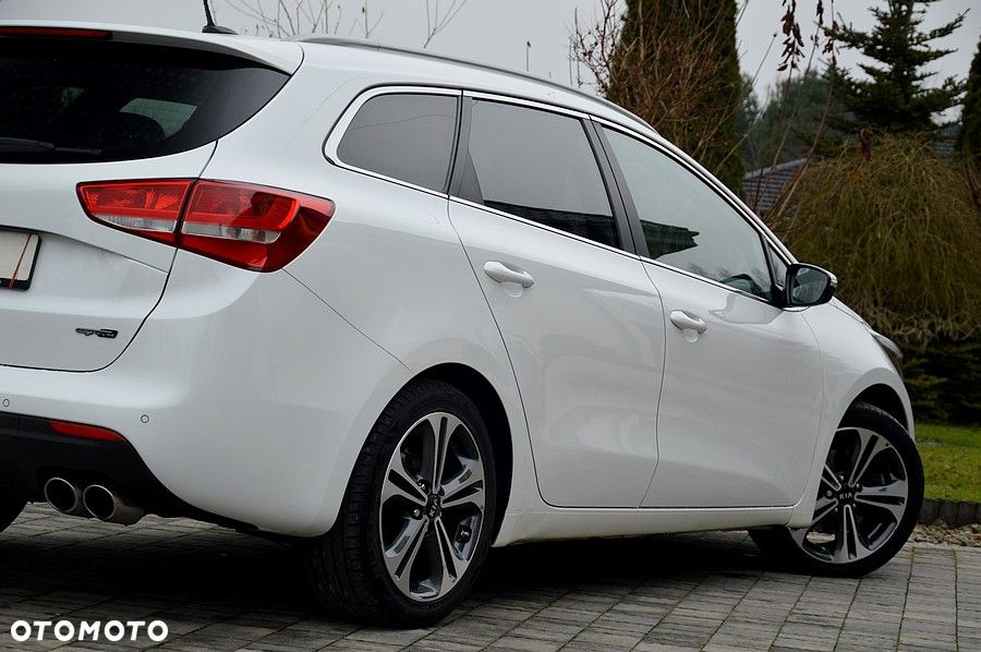 Kia Ceed 1.6 CRDi 136 DCT ISG GT Line - 20