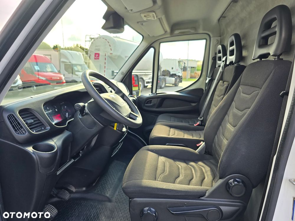 Iveco DAILY 35S15 Furgon L3H2 - 9
