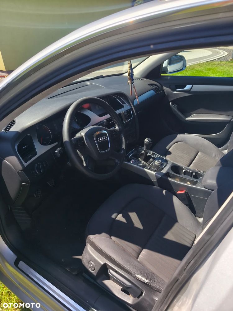 Audi A4 Avant - 6