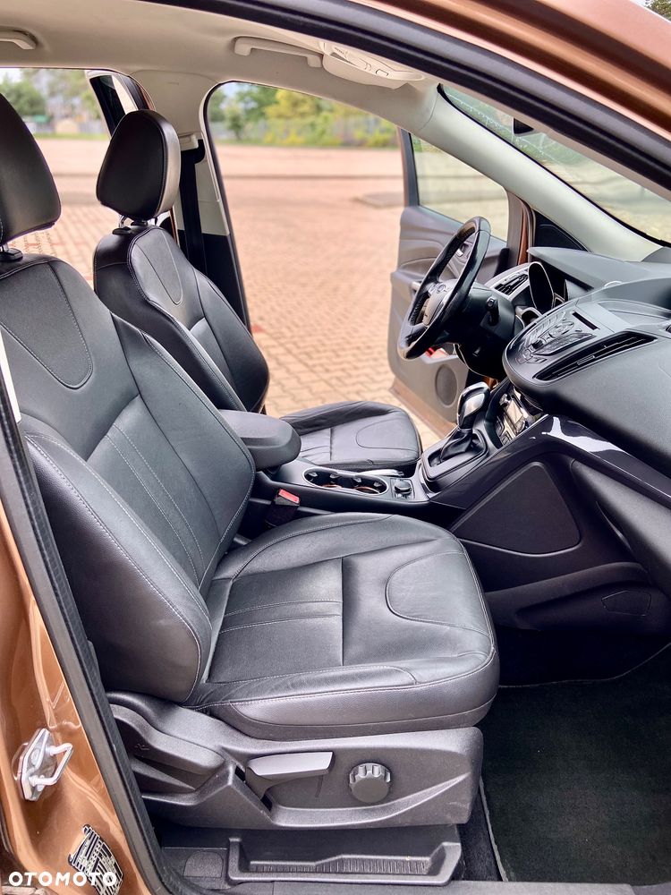 Ford Kuga 2.0 TDCi 4WD Titanium - 20