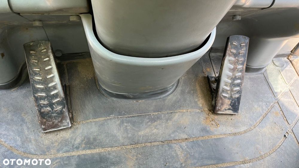Kramer 380 4X4 - 22