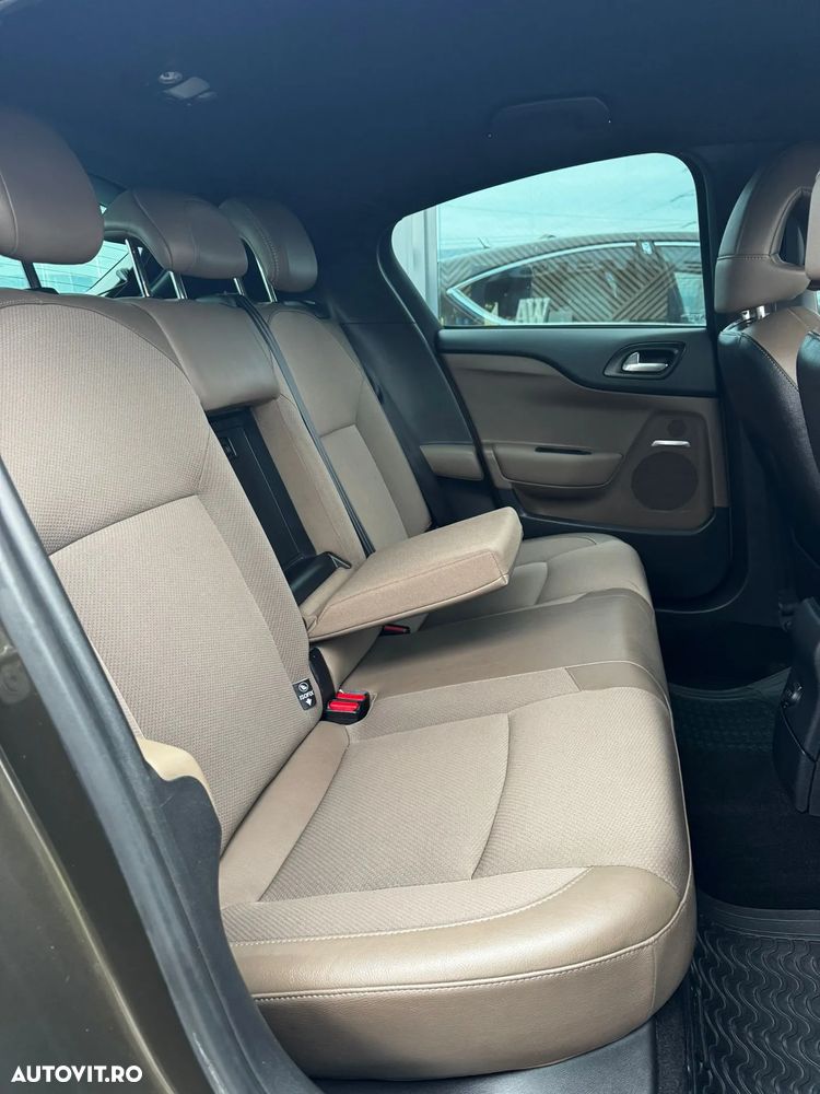 Citroën DS4 ver-hdi-110-chic - 31