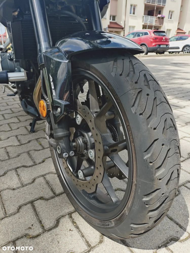 Honda CB - 5