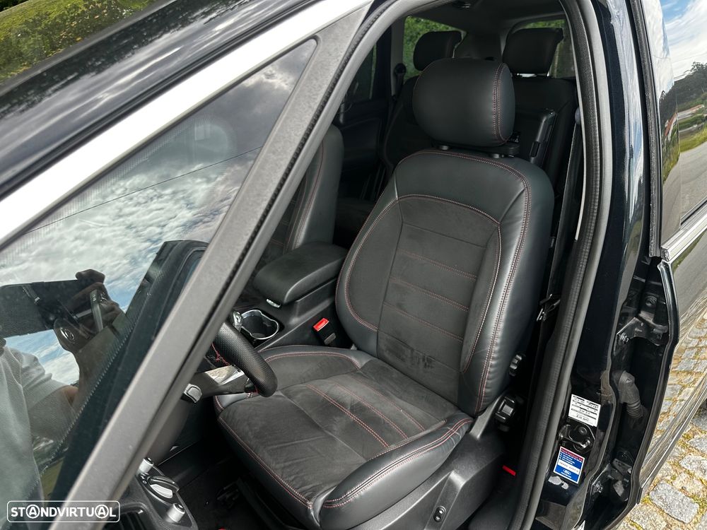 Ford S-Max 2.0 TDCi DPF Titanium - 27