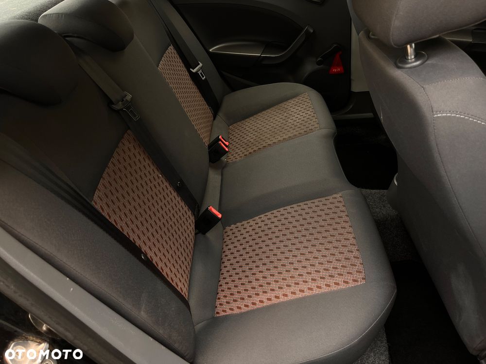 Seat Ibiza 1.4 16V Passion - 16