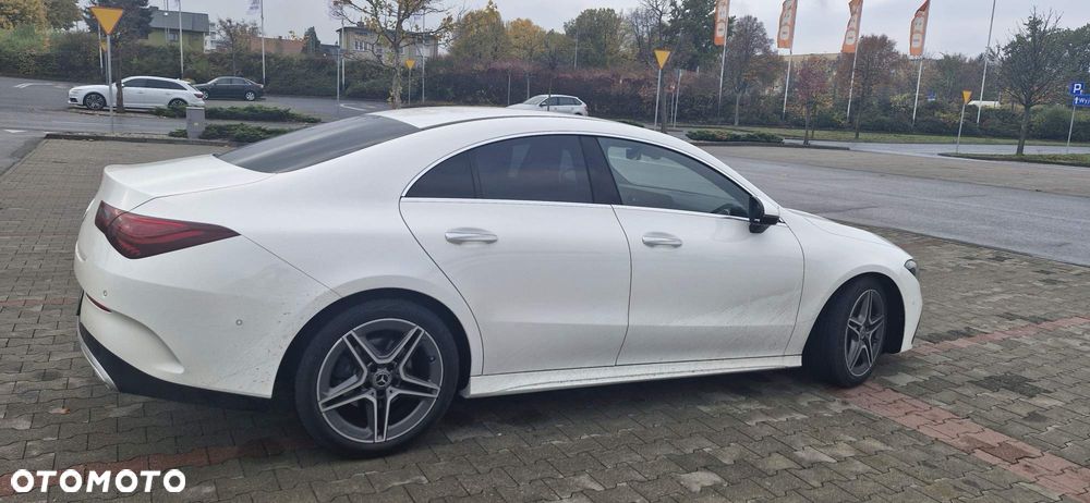 Mercedes-Benz CLA - 4