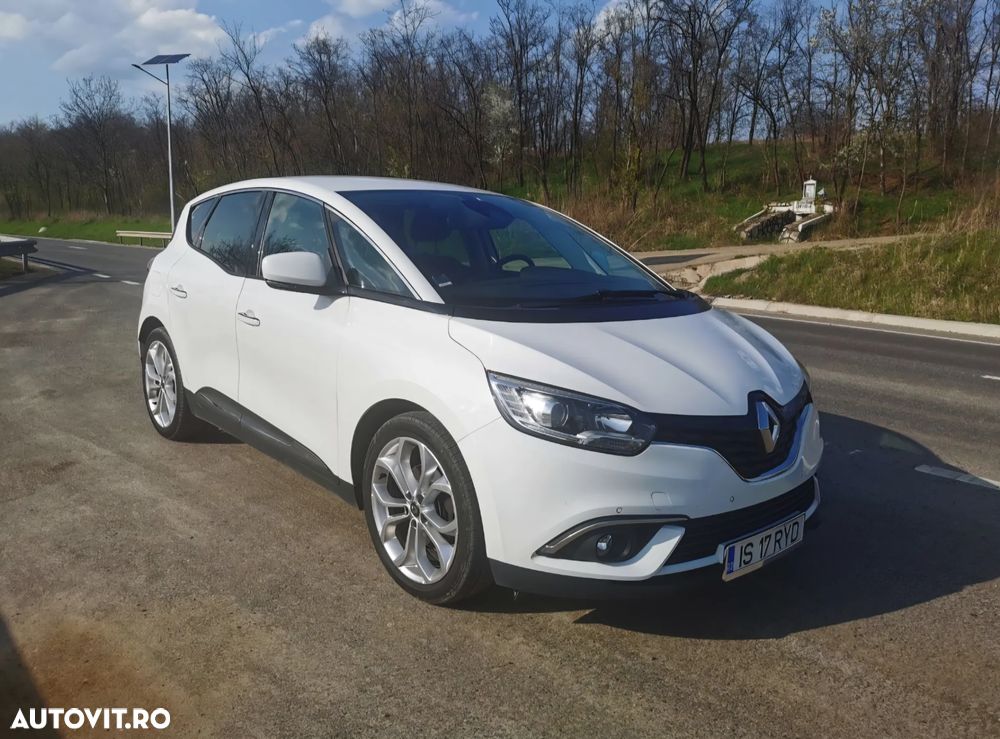 Renault Scenic - 1