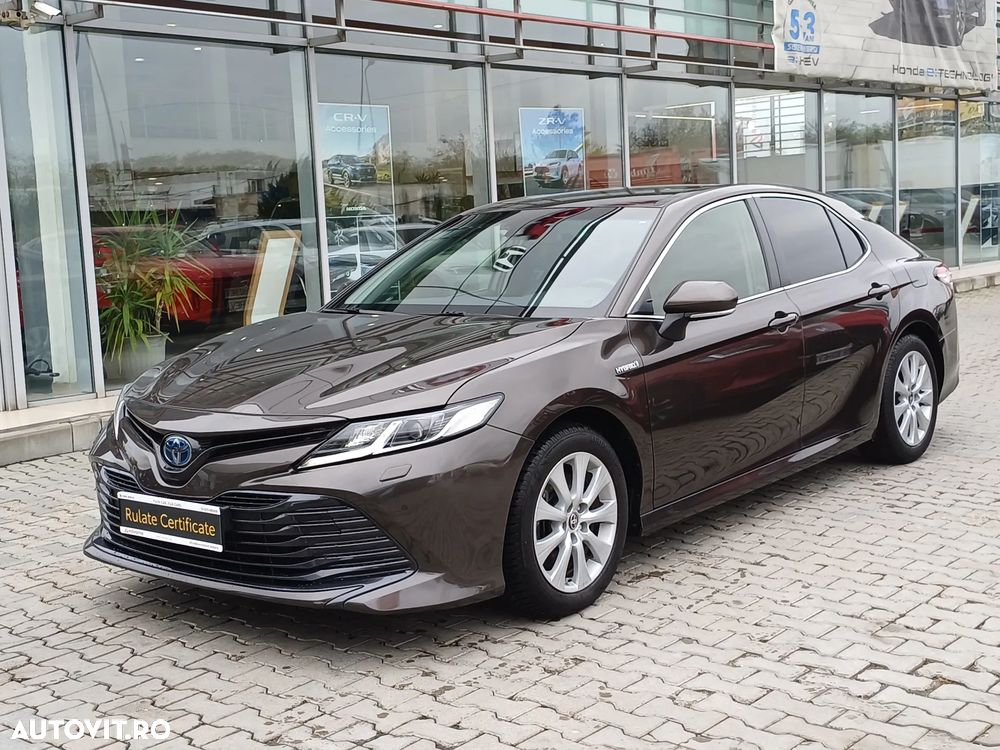 Toyota Camry 2.5 Hybrid Business - 2