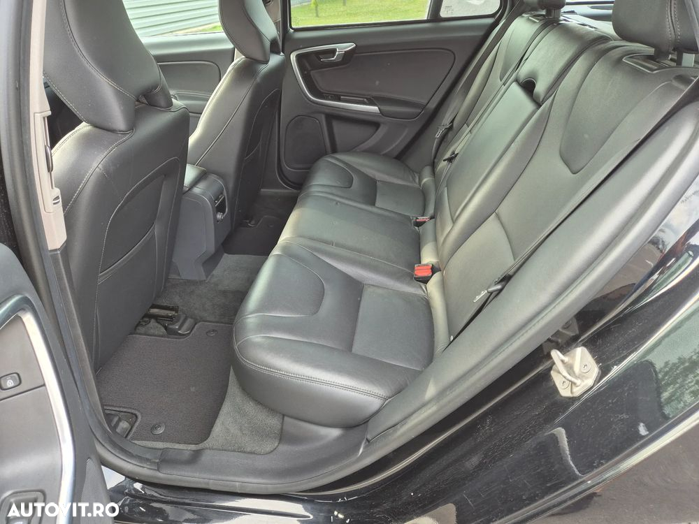 Volvo V60 - 8
