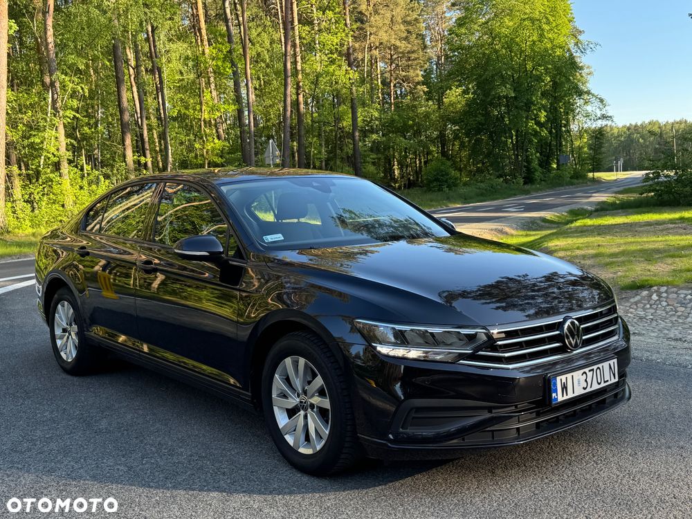 Volkswagen Passat 1.5 TSI EVO Essence - 1