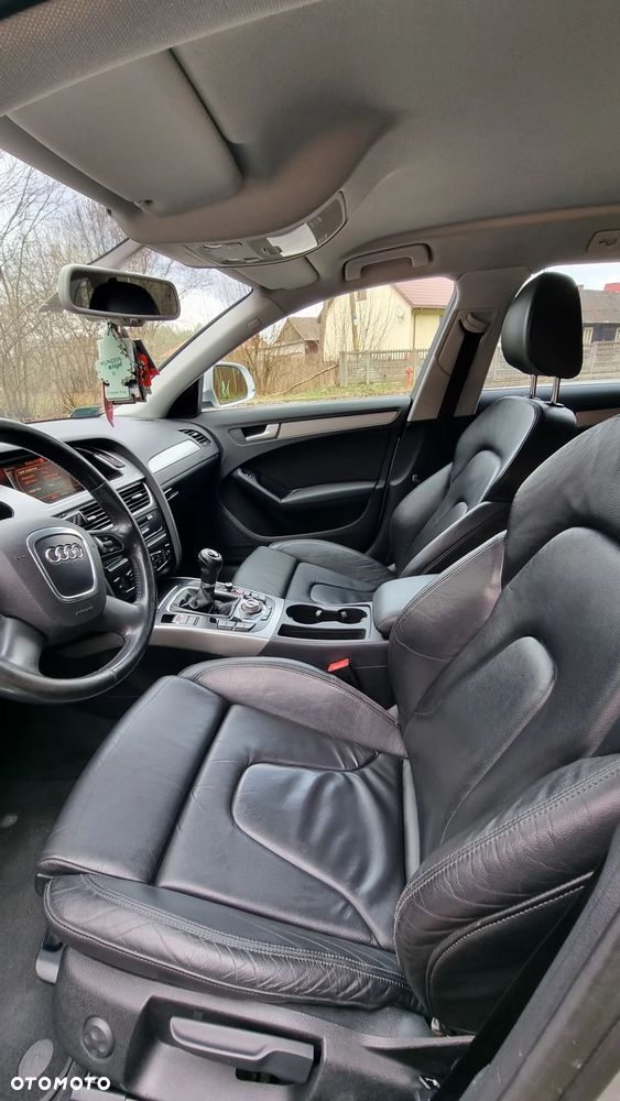 Audi A4 Avant 2.0 TDI - 13