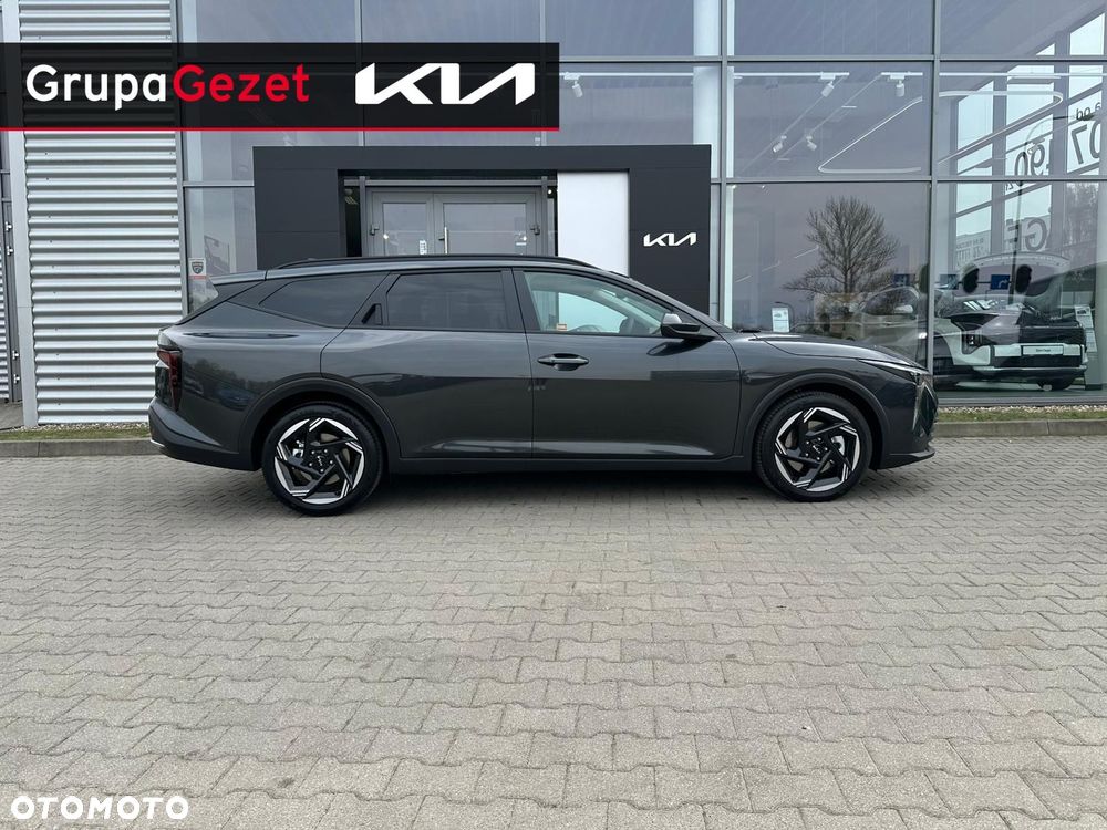 Kia K4 - 2